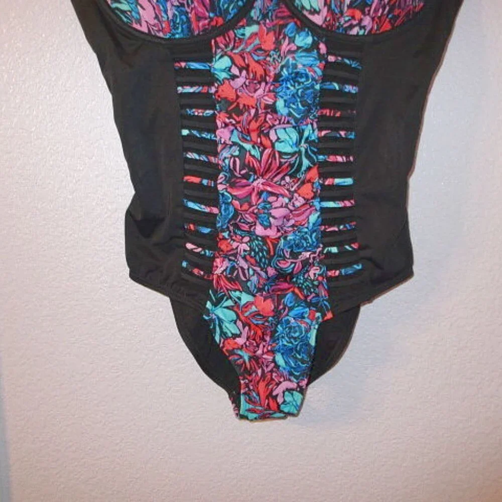 Swimsuits Ruched Underwire One Piece Swimsuit 18 Dark Floral Tummy Control NWT